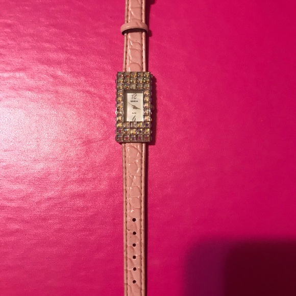 Watch - Picture 3 of 6